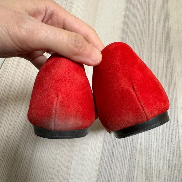 Jenni Kayne Red Suede Loafers with Pointed Toe - Picture 4 of 4